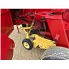 Image 32 : 1999 NEW HOLLAND 688 ROUND BALER