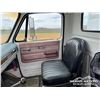 Image 7 : 1976 GMC M6500 T/A GRAVEL TRUCK