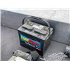 Image 12 : FLAT BOTTOM 12 FT.  ALUMINUM BOAT