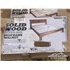 Image 1 : SOLID WOOD BEDFRAME