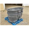 Image 4 : (2) 100 GALLON RUBBERMAID WATER TROUGHS