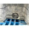 Image 7 : (2) 100 GALLON RUBBERMAID WATER TROUGHS