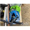 Image 10 : SINK, SHOP VAC, PLUMBING SUPPLIES
