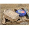 Image 3 : 3 PCS KIDS PLAY TENT W/POOL FLOAT