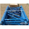 Image 6 : 59 X 34 IN. METAL PALLET RACKING