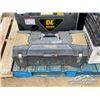Image 17 : BE GENERATOR,OIL PUMP PAIL, HITCHES