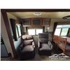 Image 10 : 2014 JAYCO EAGLE 34 FT. T/A TRAVEL TRAILER