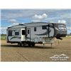 Image 2 : 2014 JAYCO EAGLE 34 FT. T/A TRAVEL TRAILER