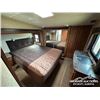 Image 32 : 2014 JAYCO EAGLE 34 FT. T/A TRAVEL TRAILER