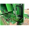 Image 32 : JOHN DEERE 566 ROUND BALER