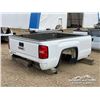 Image 3 : 8FT. GMC 3500 BOX