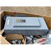 Image 9 : ELECTRICAL HARDWARE & PANELS