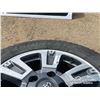 Image 5 : (4) BRIDGESTONE 275/55R20 ON RIMS
