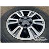 Image 8 : (4) BRIDGESTONE 275/55R20 ON RIMS