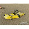 Image 2 : JOHN DEERE 60 IN. 3 PT MULCHER DECK