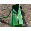 Image 5 : JOHN DEERE PULL TYPE AERATOR/SPREADER