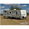Image 2 : 2008 FLEETWOOD 28 FT. TRAVEL TRAILER