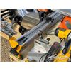 Image 13 : TABLE SAW, WORKMATE, SHOP VAC