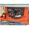 Image 9 : TABLE SAW, WORKMATE, SHOP VAC