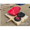 Image 3 : WHEEL BARROW PARTS