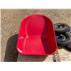 Image 5 : WHEEL BARROW PARTS