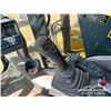Image 11 : 2010 JOHN DEERE 120D HYDRAULIC EXCAVATOR