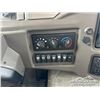 Image 15 : 2005 FLEETWOOD PACE ARROW 36D 35 FT. S/A MOTORHOME