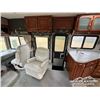 Image 22 : 2005 FLEETWOOD PACE ARROW 36D 35 FT. S/A MOTORHOME