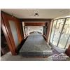 Image 34 : 2005 FLEETWOOD PACE ARROW 36D 35 FT. S/A MOTORHOME