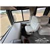 Image 9 : 2005 FLEETWOOD PACE ARROW 36D 35 FT. S/A MOTORHOME