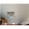 Image 21 : 2004 JAZZ 32 FT. T/A 5TH WHEEL TRAVEL TRAILER
