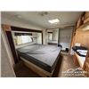 Image 29 : 2004 JAZZ 32 FT. T/A 5TH WHEEL TRAVEL TRAILER