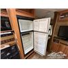 Image 23 : 2009 KEYSTONE BH 28.5 FT T/A TRAVEL TRAILER