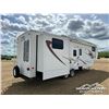 Image 4 : 2009 KEYSTONE BH 28.5 FT T/A TRAVEL TRAILER