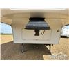 Image 7 : 2009 KEYSTONE BH 28.5 FT T/A TRAVEL TRAILER