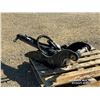 Image 4 : CATERPILLAR HYD THUMB FOR EXCAVATOR