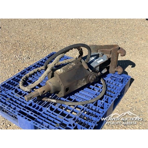 BOBCAT 15C MINI EXCAVATOR HYDRAULIC  AUGER