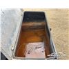 Image 6 : TIDY TANK W/FILL-RITE PUMP & TOOL BOX