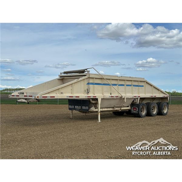 1994 DECAP 40 FT. TRIDEM BOTTOM DUMP TRAILER