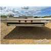 Image 16 : ALUMA 20X8.4 FT. ALUMINUM T/A DECK OVER TRAILER