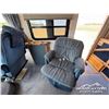 Image 16 : 1992 FORD TRIPLE E S/A MOTORHOME