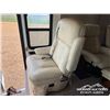 Image 19 : 2004 FREIGHTLINER ALPHA ROMEO 40 FT. S/A MOTORHOME