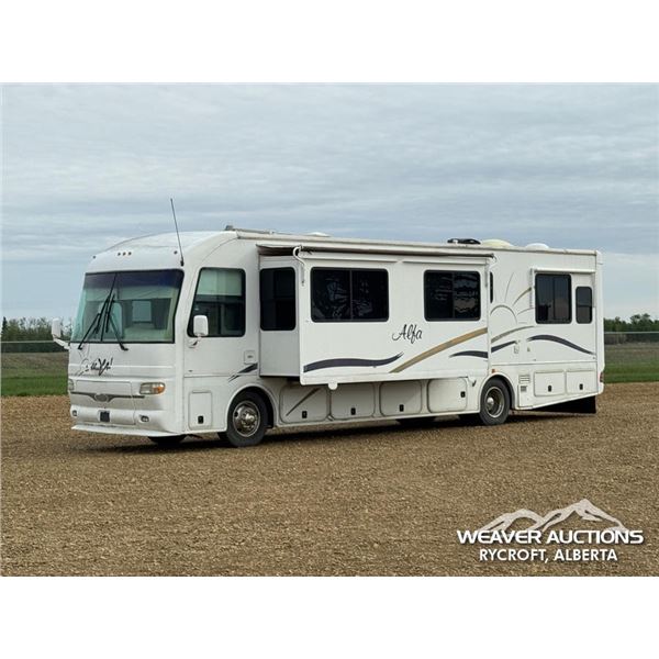 2004 FREIGHTLINER ALPHA ROMEO 40 FT. S/A MOTORHOME