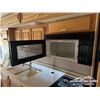 Image 28 : 2004 FREIGHTLINER ALPHA ROMEO 40 FT. S/A MOTORHOME
