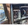 Image 19 : 2008 KENWORTH T800 TRI/A SLEEPER TRUCK TRACTOR