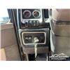 Image 20 : 2008 KENWORTH T800 TRI/A SLEEPER TRUCK TRACTOR