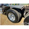 Image 58 : 2008 KENWORTH T800 TRI/A SLEEPER TRUCK TRACTOR