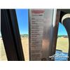 Image 7 : 2008 KENWORTH T800 TRI/A SLEEPER TRUCK TRACTOR
