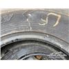 Image 16 : (5) LT275/70R18 WINTER TIRES