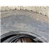 Image 15 : (5) LT275/70R18 WINTER TIRES